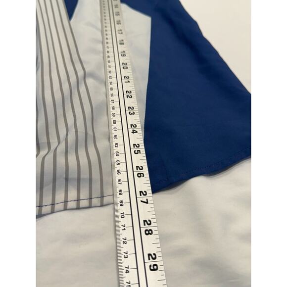 Women's Colorblock Stripe Geometric Blouse - Picture 6 of 7